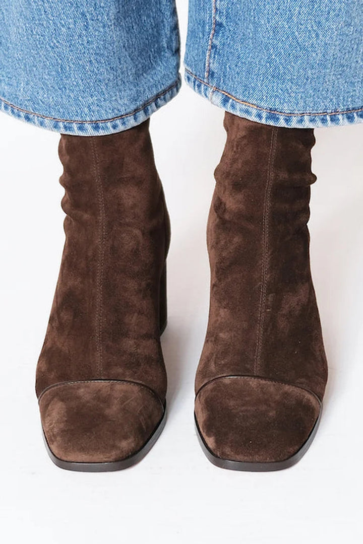 Gemma - Classic Stylish Boots