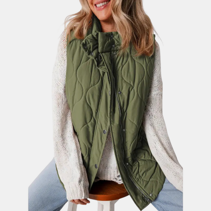 Women’s Quilted Zip Up Snap Button Puffer Vest