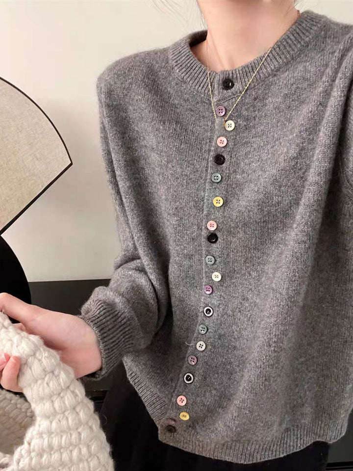 Avina - Playful Buttons Sweater