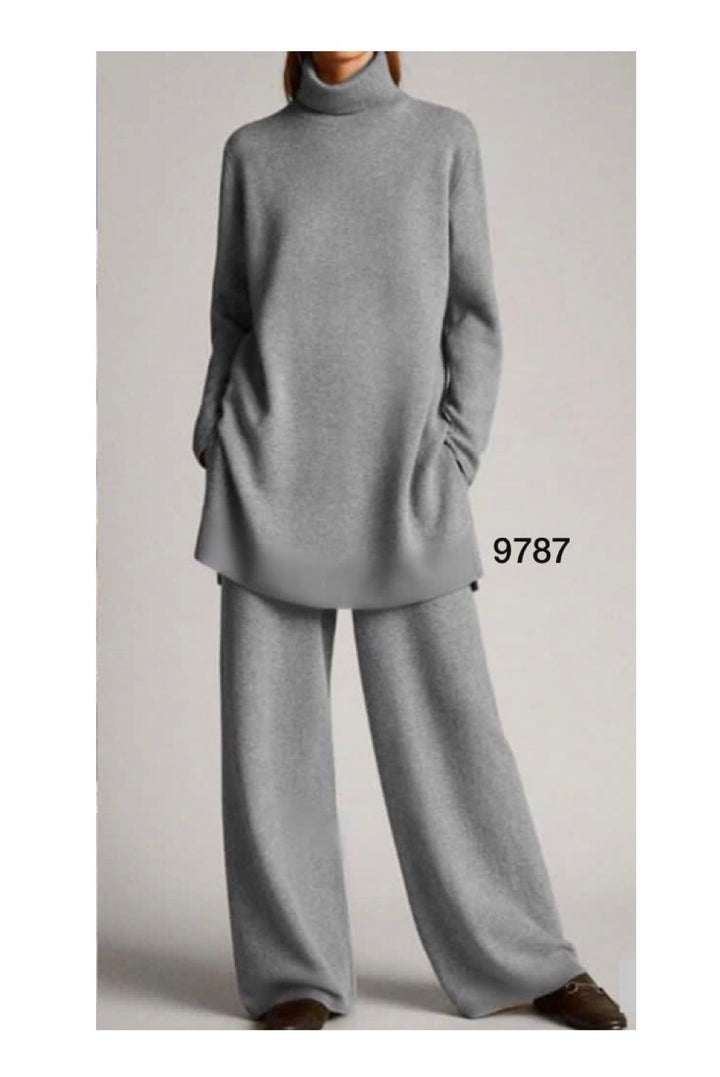 Danica - Cozy Minimalist Set