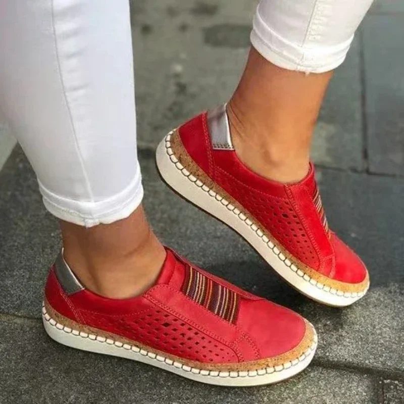 Women’s Lightweight Cushioned Walking Shoes