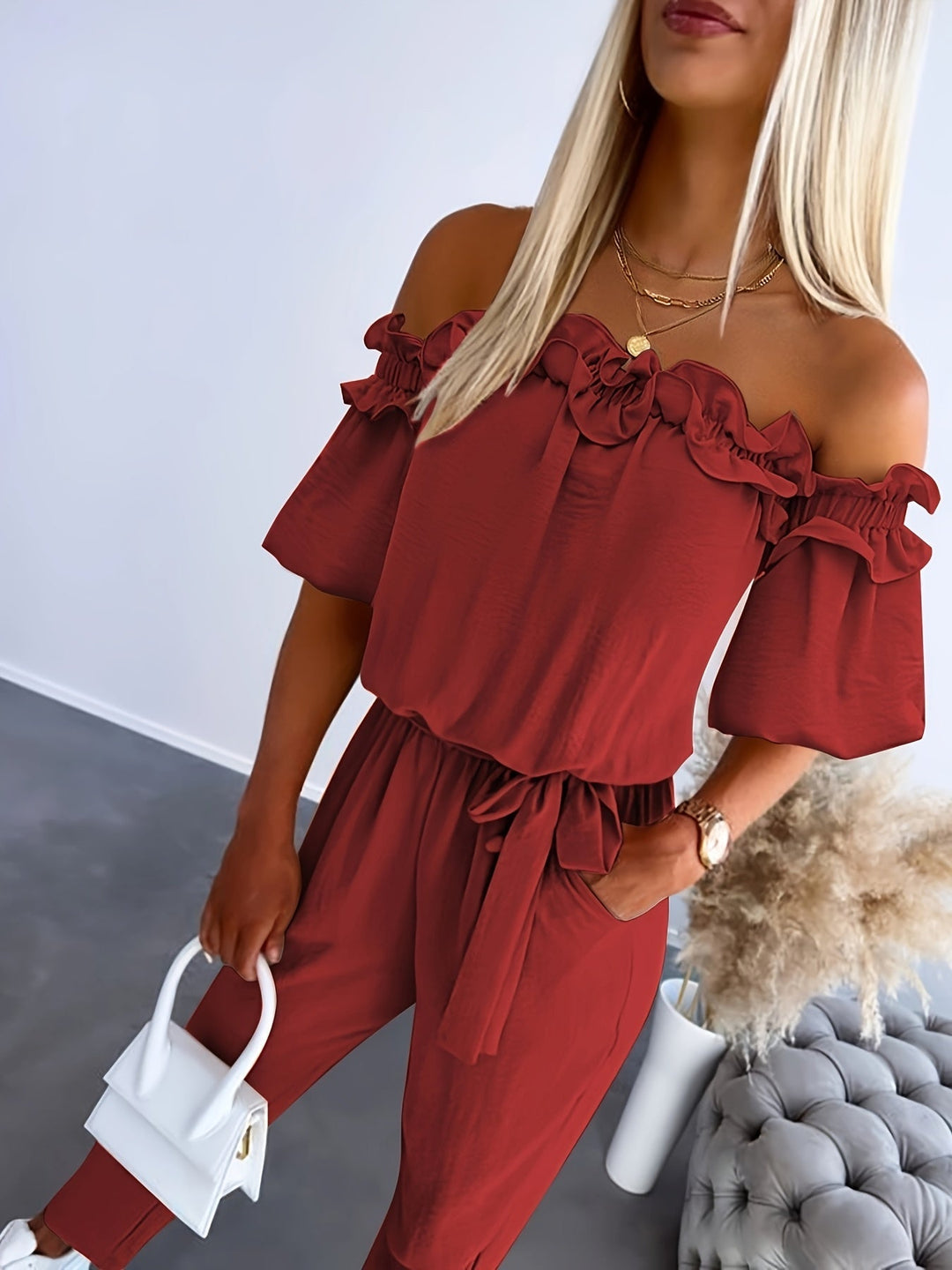 Liana - Chic Off-Shoulder Jumpsuit