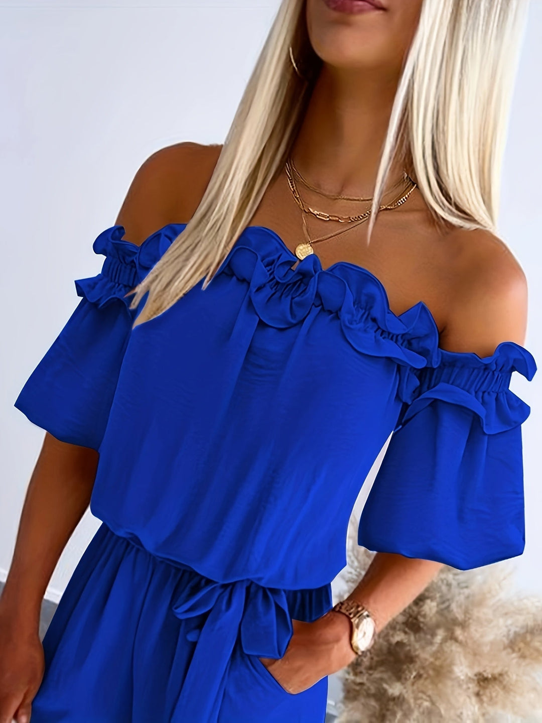Liana - Chic Off-Shoulder Jumpsuit