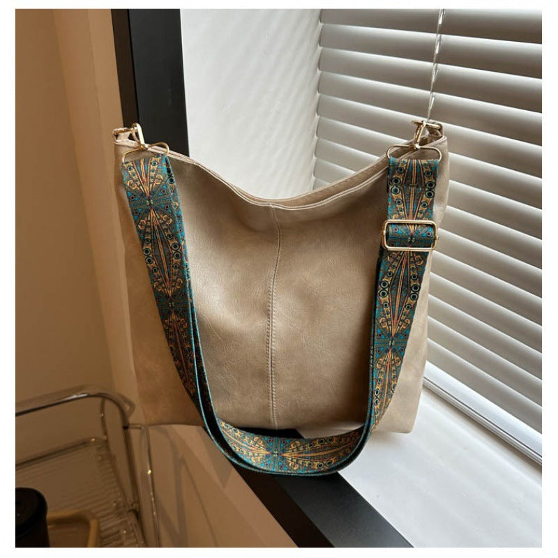 Zarina - Boho Strap Bag