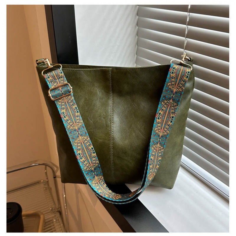 Zarina - Boho Strap Bag