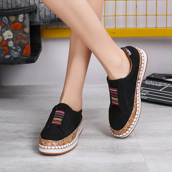 Women’s Lightweight Cushioned Walking Shoes
