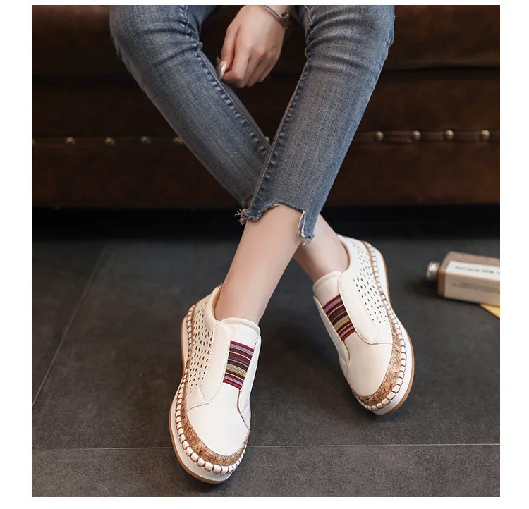 Women’s Lightweight Cushioned Walking Shoes