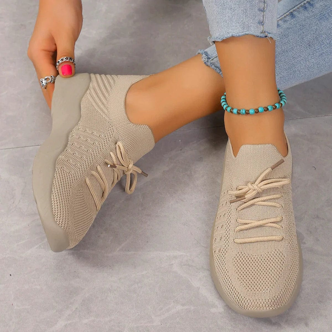 Women’s Comfortable Cushioned Walking Shoes