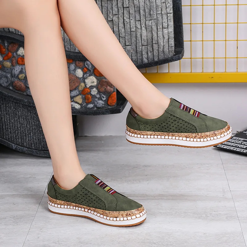 Women’s Lightweight Cushioned Walking Shoes