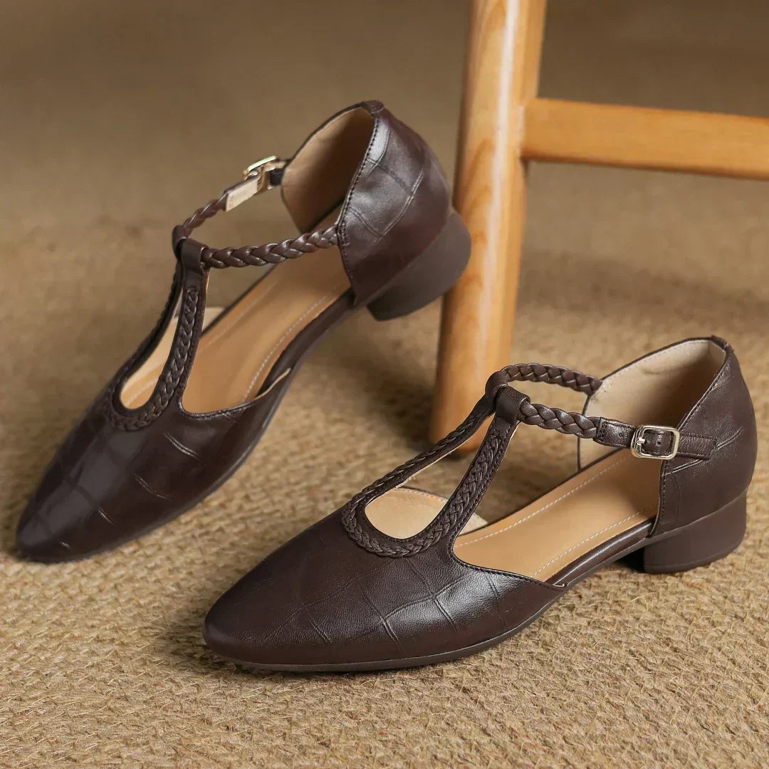 Mireille - Vintage Charm Sandals