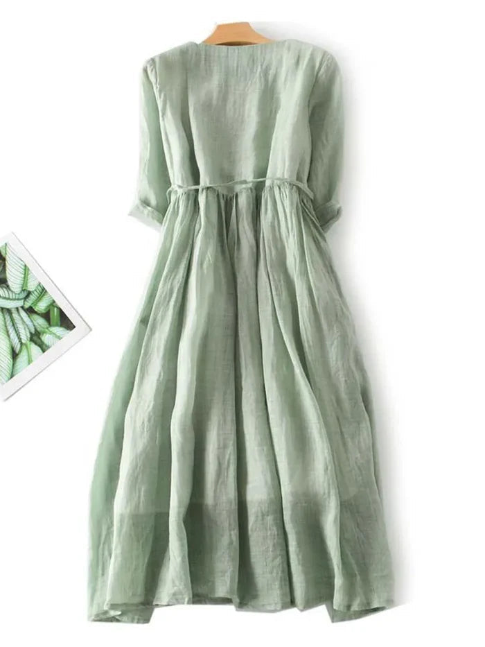 Elowena - Flowy Elegance Dress