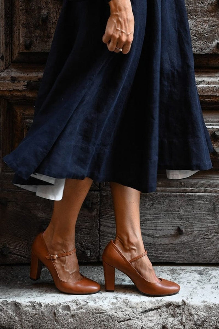 Caella - Classic Retro Heels