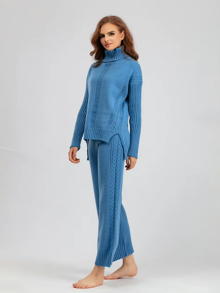 Adriana - Cozy Turtleneck Set