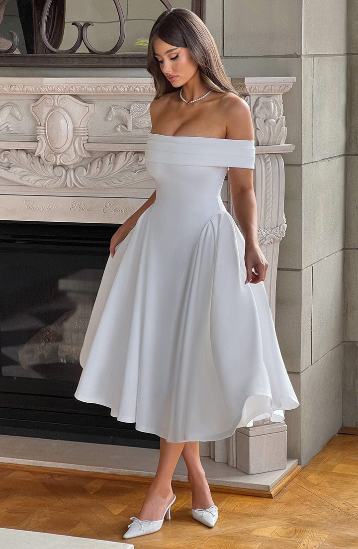 Avelina - Graceful Hourglass Dress