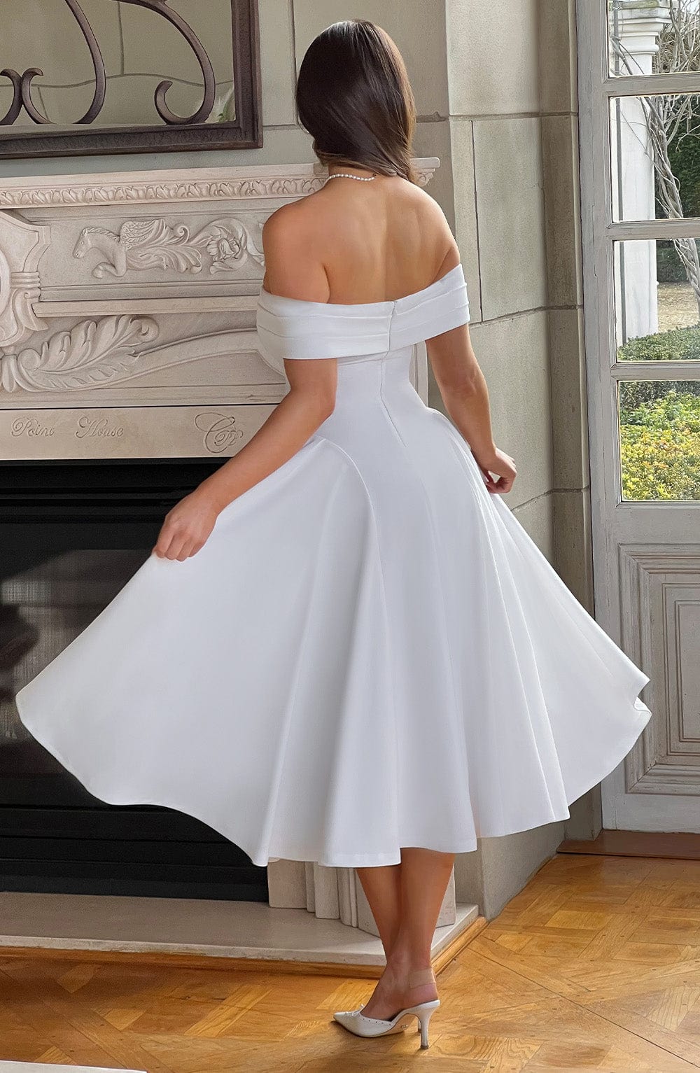 Avelina - Graceful Hourglass Dress