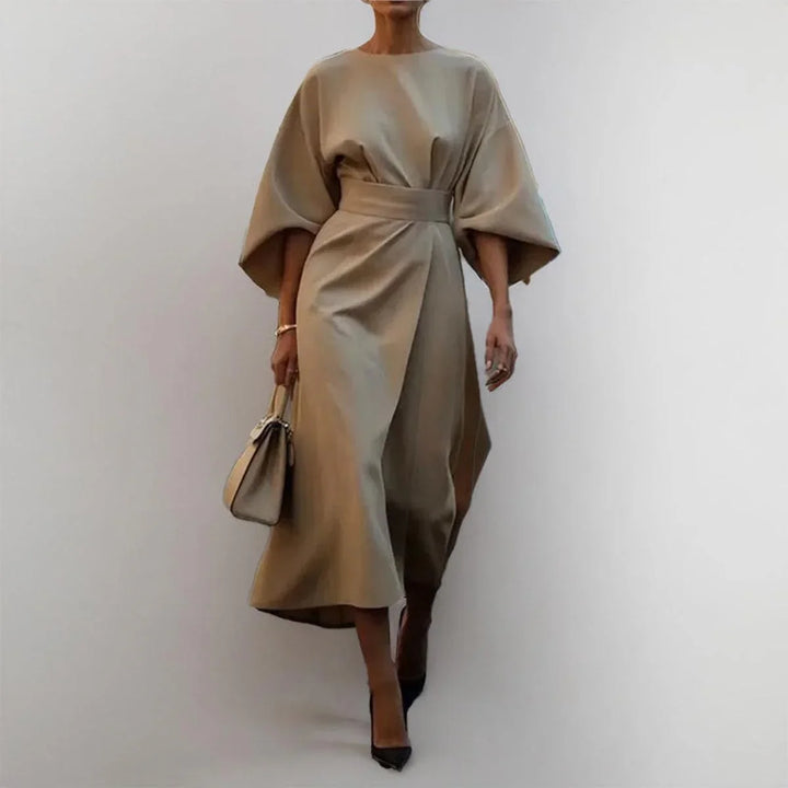 Marisca - Minimalist Belted Luxe Dress