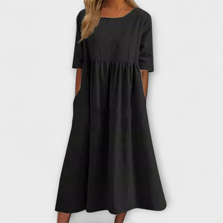 Thania - Bold Chic Dress